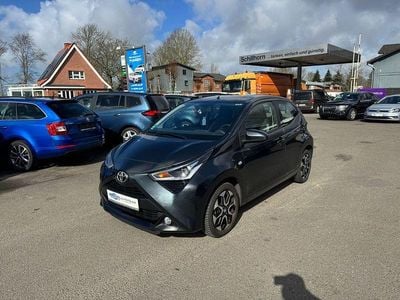 Gebraucht Toyota Aygo X-play 72 PS (52 kW) 2019 Grau Kleinwagen