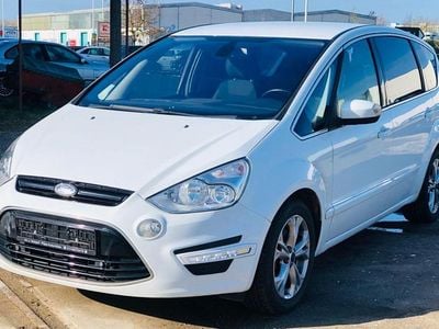 Gebraucht Ford S-MAX Titanium 140 PS (102 kW) 2013 Weiß Van / Kleinbus