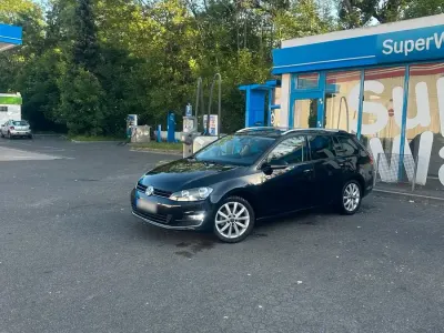 Gebraucht VW Golf VII 116 PS (85 kW) 2015 Schwarz Kombi