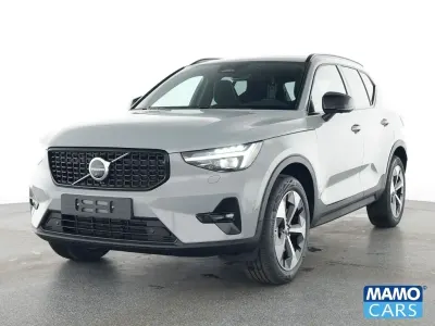 Używany Volvo XC40 Ultra 163 KM (119 kW) 2025 Szary SUV