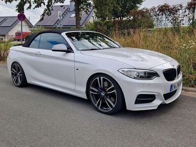 BMW M235