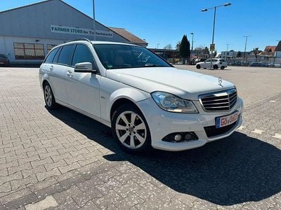 Usata Mercedes C200 136 CV (100 kW) 2011 Bianco Station wagon
