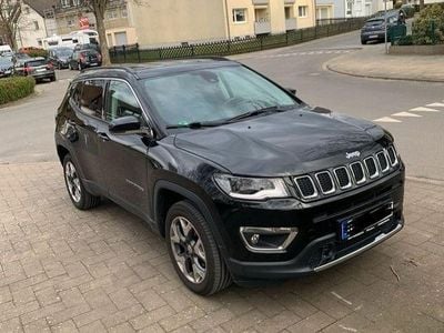 Second-hand Jeep Compass Limited 170 CP (125 kW) 2018 Negru SUV