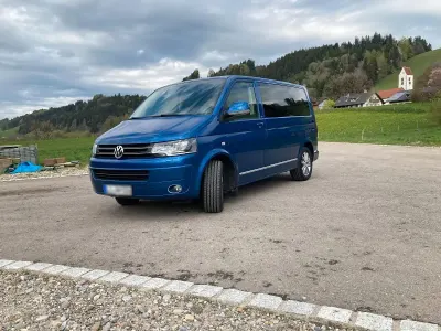 Używany VW T5 Cup 179 KM (131 kW) 2014 Niebieski Van