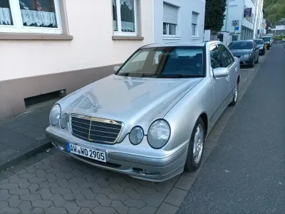 Gebraucht Mercedes E200