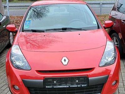 Gebraucht Renault Clio II 75 PS (55 kW) 2009 Rot Kleinwagen