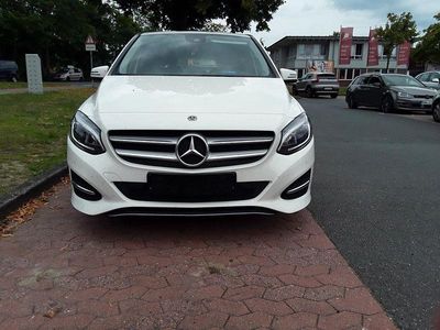 Mercedes B180
