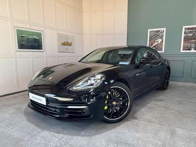 Second-hand Porsche Panamera 4 462 CP (339 kW) 2017 Negru Berlinǎ
