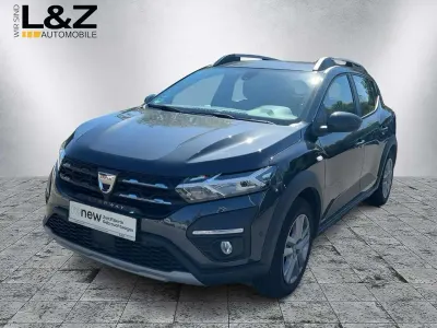 Gebraucht Dacia Sandero Stepway 91 PS (66 kW) 2022 Grau "comete" Limousine