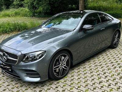 Mercedes E300