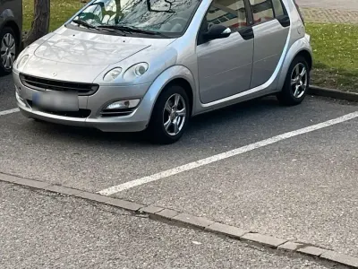 Używany Smart ForFour 95 KM (69 kW) 2006 Srebrny Hatchback