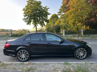 Gebraucht Mercedes E63 AMG AMG 525 PS (386 kW) 2011 Schwarz Limousine
