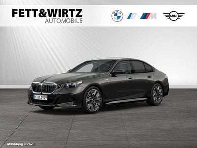 Gebraucht BMW 520 M Sport 197 PS (144 kW) 2025 Sophistograu brillanteffekt metallic Limousine