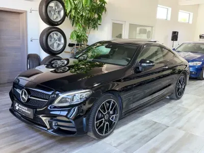 Gebraucht Mercedes C300 AMG 245 PS (180 kW) 2019 Schwarz Coupé