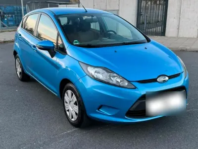 Gebraucht Ford Fiesta 82 PS (60 kW) 2009 Blau Kleinwagen