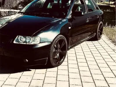 Gebraucht Audi A3 150 PS (110 kW) 2002 Schwarz Kleinwagen