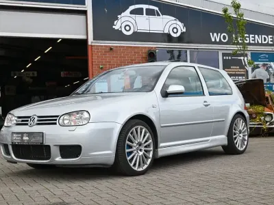 Gebraucht VW Golf IV R 241 PS (177 kW) 2002 Silber Limousine