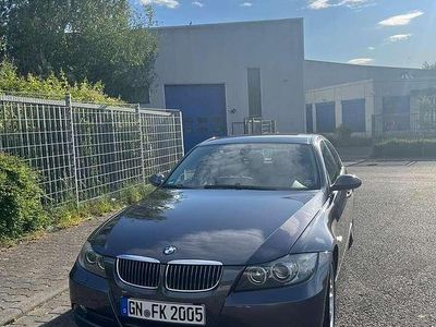 Gebraucht BMW 325 218 PS (160 kW) 2005 Grau Limousine