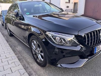 Schwarz Gebraucht 2015 Mercedes C220 Limousine | 16.500 € (Fairer Preis)