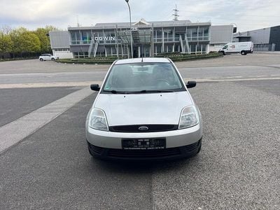Second-hand Ford Fiesta Viva 69 CP (50 kW) 2004 Hatchback