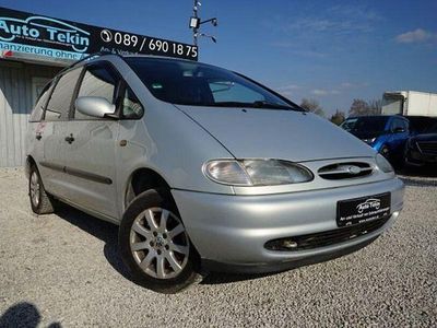 Gebraucht Ford Galaxy Basis 116 PS (85 kW) 1999 Silber Van / Kleinbus