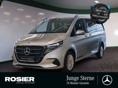 Gebraucht Mercedes V220 Style 163 PS (119 kW) 2025 Silber / hightechsilber Van / Kleinbus