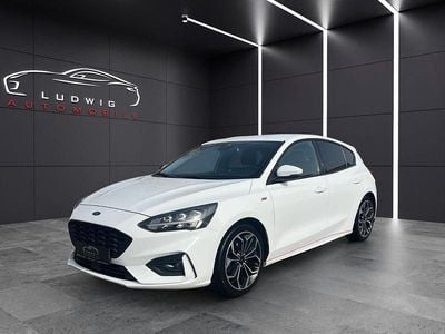 Gebraucht Ford Focus ST-Line 182 PS (133 kW) 2019 Weiß Limousine