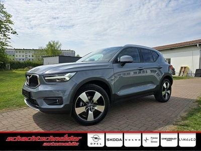 Gebraucht Volvo XC40 Momentum 163 PS (119 kW) 2021 Grau SUV