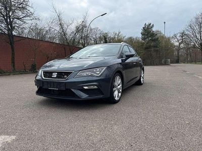 Usado Seat Leon ST FR 190 HP (139 kW) 2019 Cinzento Carrinha