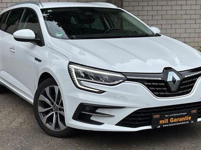 Gebraucht Renault Mégane IV Techno 116 PS (85 kW) 2022 Weiß Limousine
