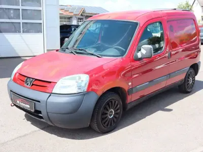 Gebraucht Peugeot Partner Comfort 90 PS (66 kW) 2005 Rot Van / Kleinbus