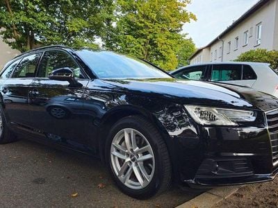 Usata Audi A4 190 CV (139 kW) 2019 Nero Station wagon