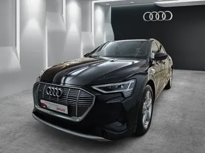 Gebraucht Audi e-tron S-Line 230 kW (313 PS) 2020 Mythosschwarz metallic SUV
