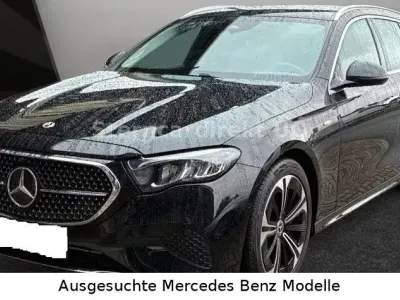 Gebraucht Mercedes E300 Avantgarde 313 PS (230 kW) 2025 Schwarz Limousine