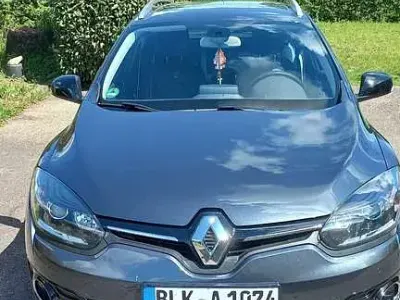 Gebraucht Renault Mégane GrandTour Bose Edition 131 PS (96 kW) 2015 Kombi
