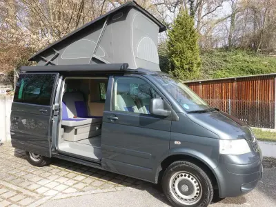 Gebraucht VW California Comfortline 131 PS (96 kW) 2009 Grau Van