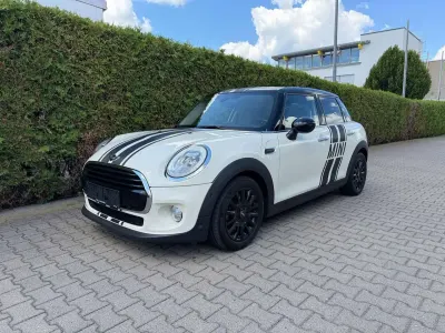 Gebraucht Mini Cooper Chili 136 PS (100 kW) 2015 Pepper white Kleinwagen