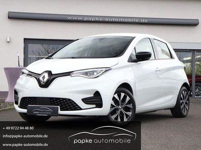 Second-hand Renault Zoe Evolution 50 kW (69 CP) 2022 Alb Hatchback