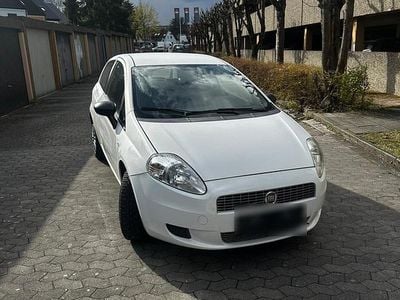 Second-hand Fiat Punto 65 CP (47 kW) 2009 Alb Hatchback