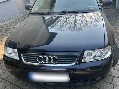 Gebraucht Audi A3 131 PS (96 kW) 2002 Blau Kleinwagen