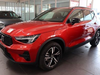 gebraucht Volvo XC40 B4 Plus Dark FWD e.Heck H&K Navi LED Shz