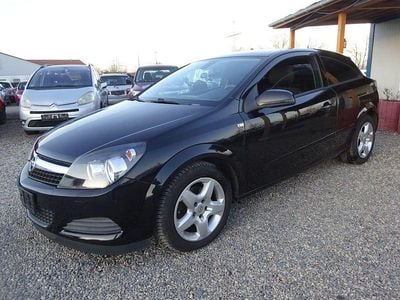 Gebraucht Opel Astra GTC Edition 90 PS (66 kW) 2008 Schwarz Limousine