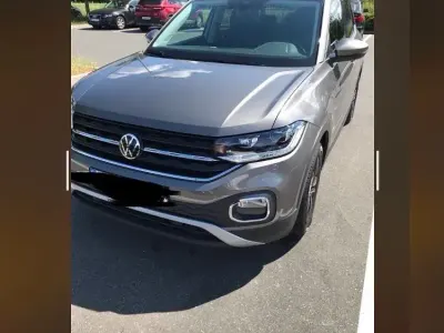Usado VW T-Cross United 150 CV (110 kW) 2020 Gris SUV