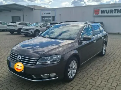 Gebraucht VW Passat Comfortline 140 PS (102 kW) 2014 Braun Kombi