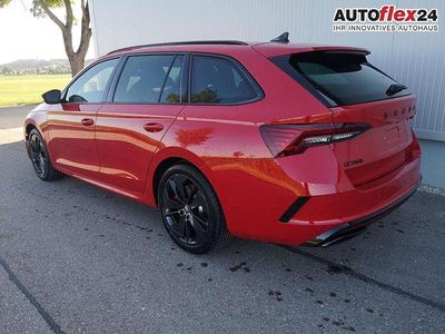 Nuova Skoda Octavia RS 325 CV (239 kW) 2025 Rosso Station wagon