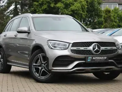 Gebraucht Mercedes GLC400d AMG 330 PS (242 kW) 2022 Mojavesilber SUV