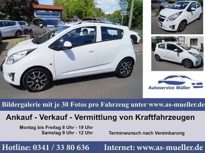 Gebraucht Chevrolet Spark 82 PS (60 kW) 2010 Weiss (metallic) Kleinwagen