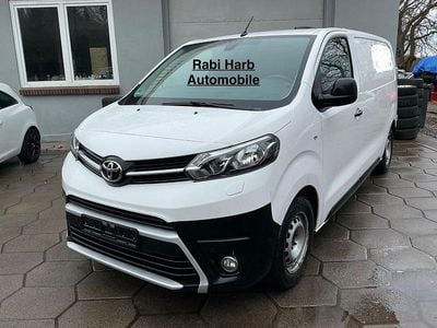 Gebraucht Toyota Proace 120 PS (88 kW) 2021 Weiß Van / Kleinbus