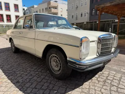 Gebraucht Mercedes 250/8 66 PS (48 kW) 1969 Beige Limousine