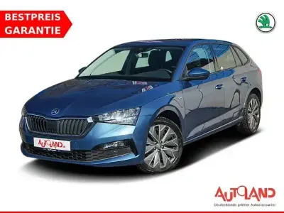 Usata Skoda Scala Clever 110 CV (80 kW) 2021 Blu Utilitaria